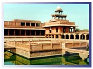 Fatehpur Tour Packages